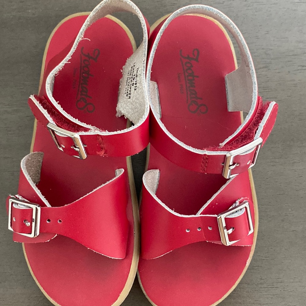 Footmates sandals